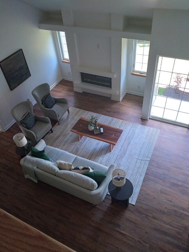 Photo - 2703 Pond Dr