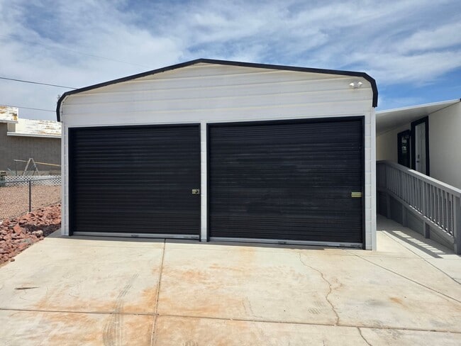 Photo - Beautifully Remodeled 2bed/2bath Manufactured Home with HUGE METAL GARAGE!
