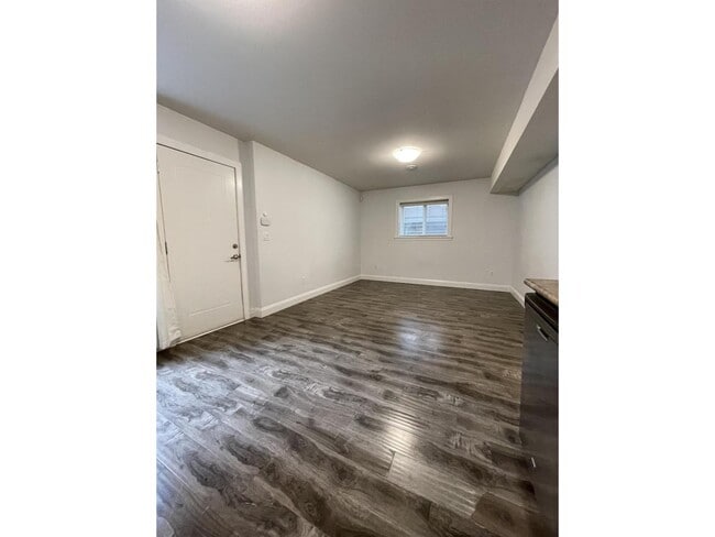 7333-7194 194 St