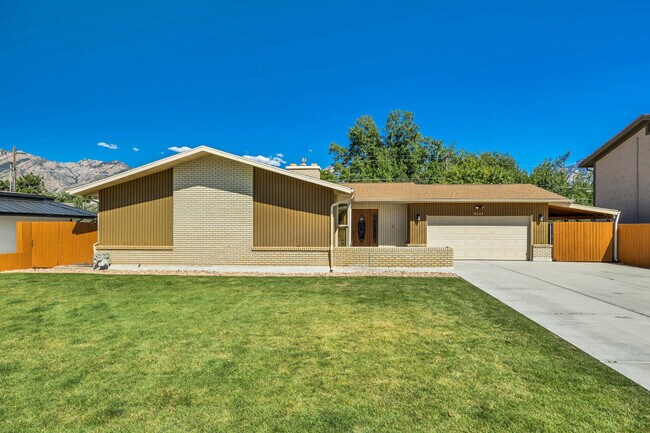 Photo - 8131 Viscounti Dr