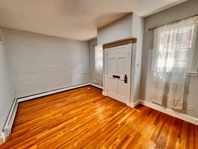 Photo - 53 Phillips St Condo