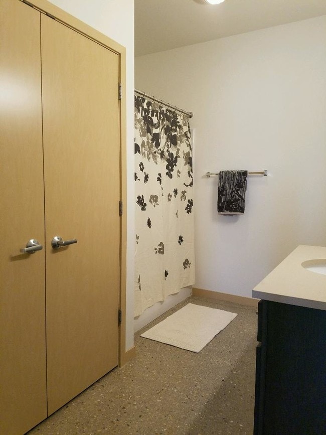 Asana Apartments