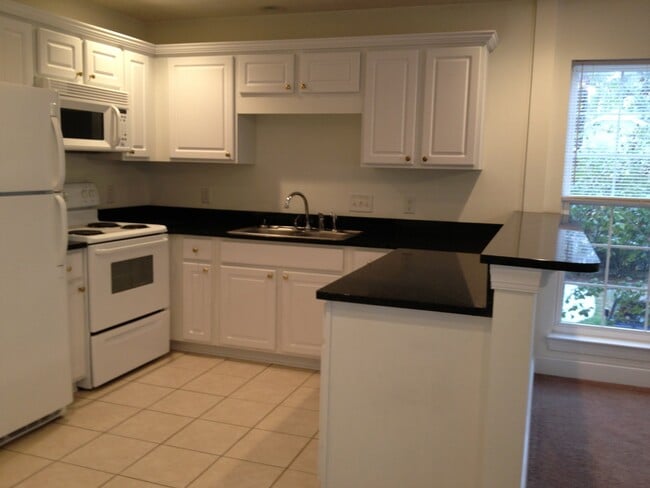 Photo - 1016 Hickory Dr Unidad 1016 B