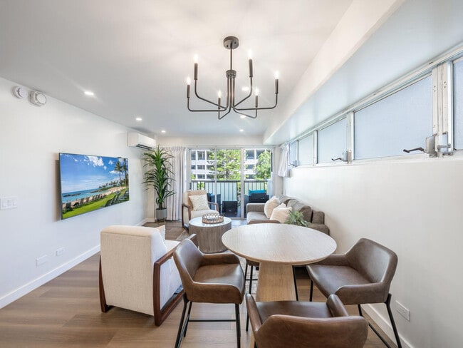 Photo - 2464 Prince Edward St Unit ID1327710P