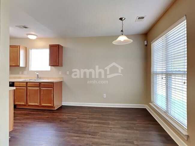 Photo - 222 Garden Grove Dr