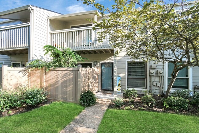 Photo - 2379 Briarwest Blvd Unit 35