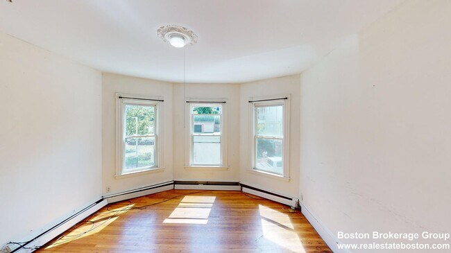 Photo - 59-61 Hillside St Unit 2
