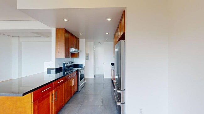 Photo - 2236 Hyde St Unit 3