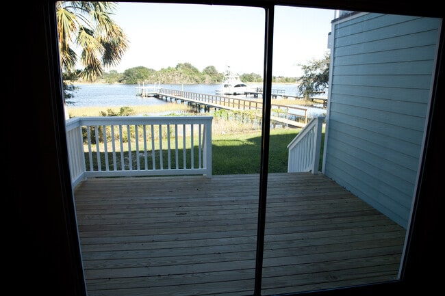 Photo - 2022 Wappoo Hall Rd Unit 1A