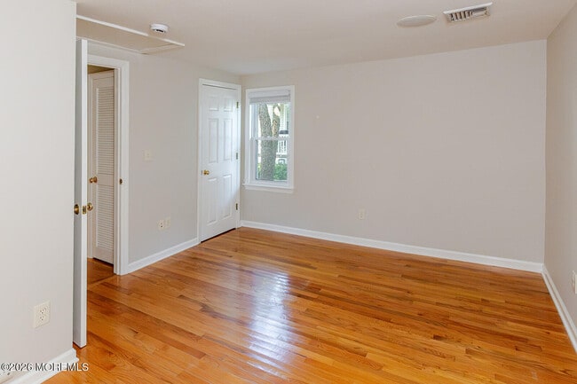 Photo - 2 Parmly St
