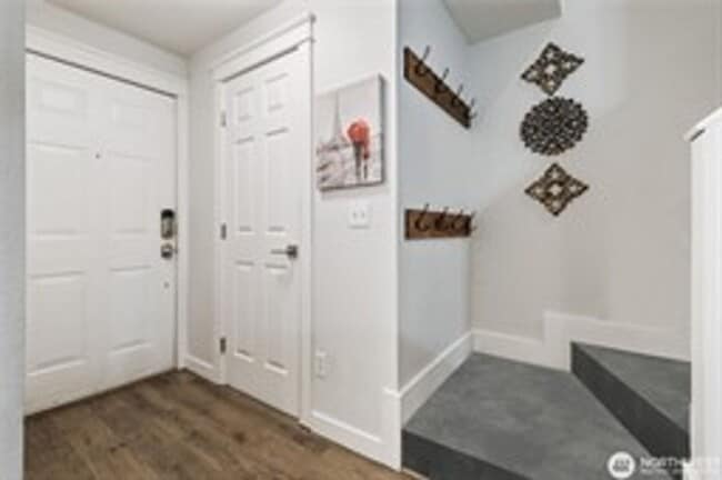 Photo - 2Bd/2.5Ba Kent Condo Unidad 3-2