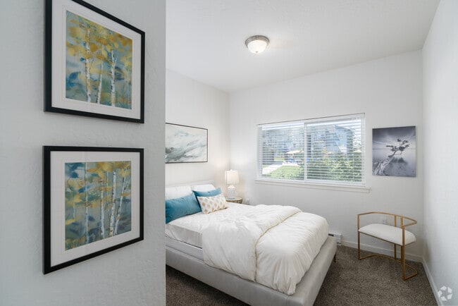 2BR, 2BA - 1065SF -Bedroom - The Northern at Coeur dAlene Place