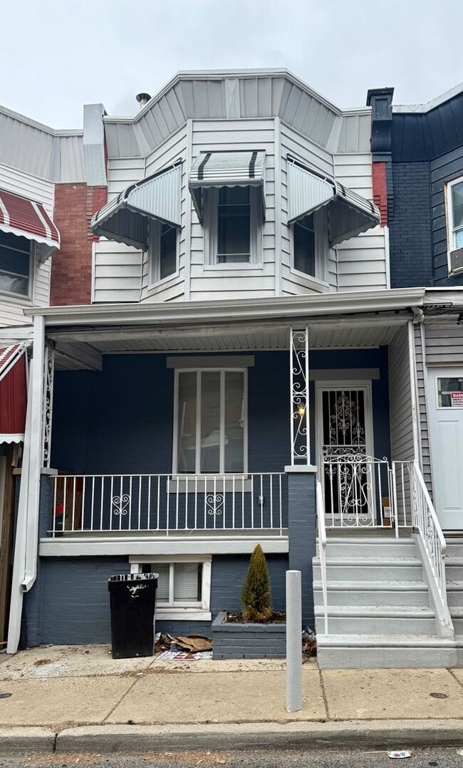 3 Bed 1.5 Bath - 3 Bed 1.5  Bath House
