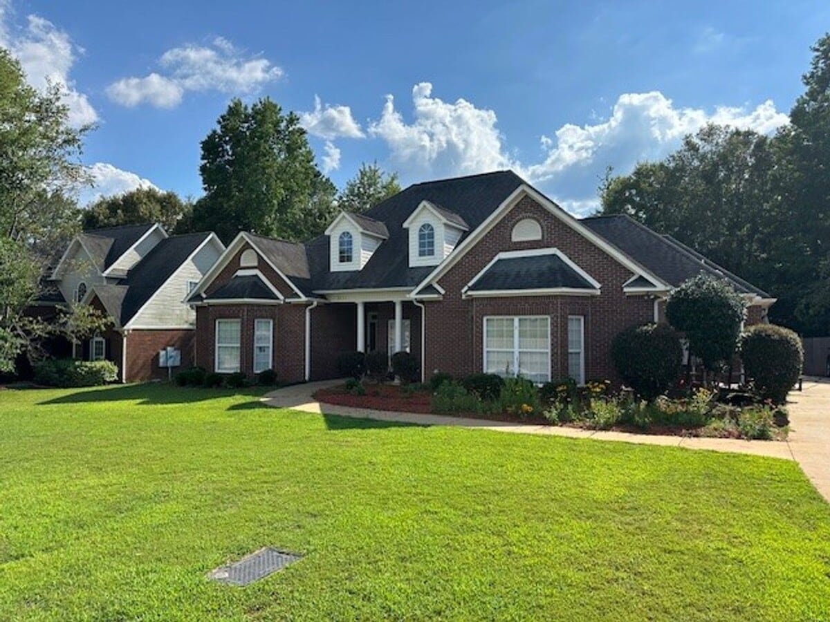 Photo - 2111 Keystone Dr