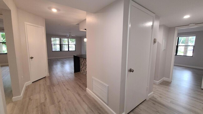 Photo - 4501 W McNab Rd Unidad 11