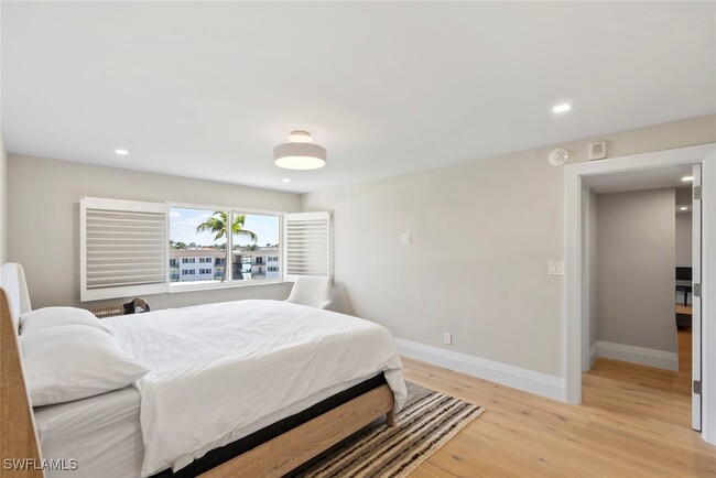 Photo - 3410 Gulf Shore Blvd N Condo Unit 403