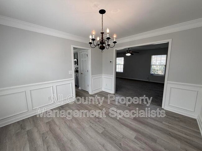 Photo - 179 Vermillion Dr