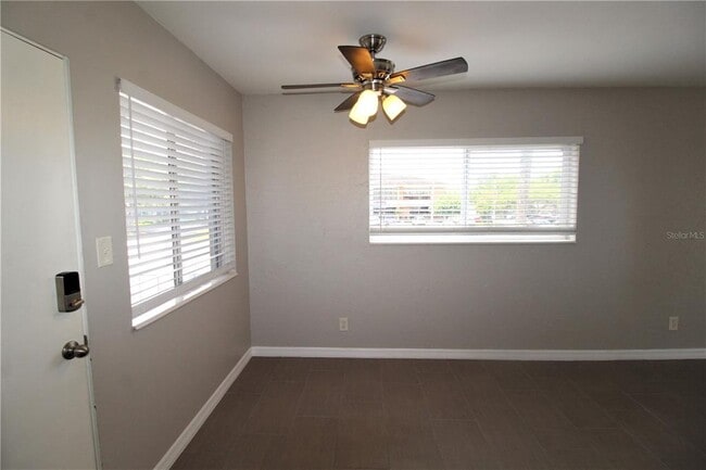 Photo - 3001 Bee Ridge Rd Unit 204