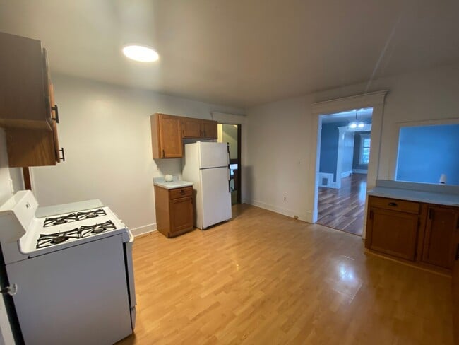 Photo - 743 Academy St Unidad 2