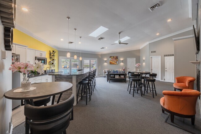 Auburn Heights Apartments