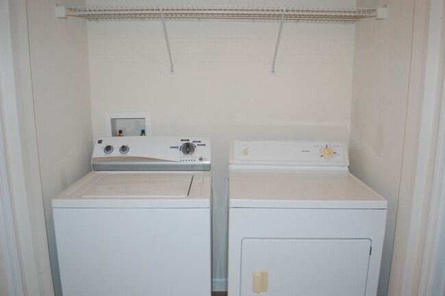 Washer/Dryer - 4207 S Dale Mabry Hwy Unit Grand Key Condo