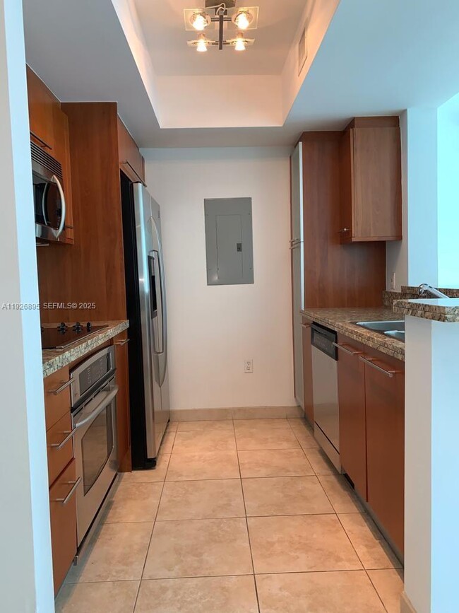 Photo - 110 Washington Ave Unit 1405