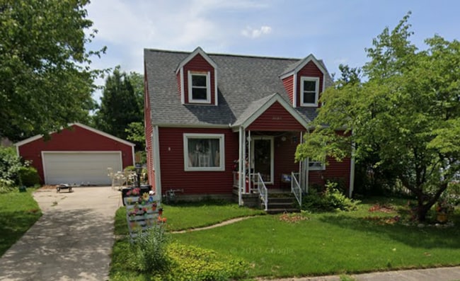 Building Photo - 3137 S 2nd St