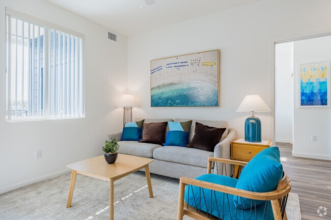 2 habitaciones, 2 baños - 883 pies cuadrados - Sala de estar - Parkside Flats