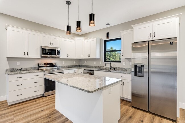 Photo - Newly-Built & Energy-Star Certified 3-Bedroom in Swannanoa