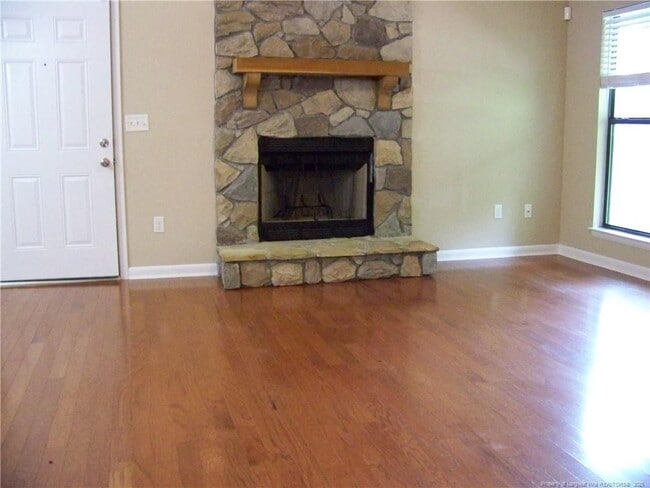 Photo - 1878 Tryon Dr