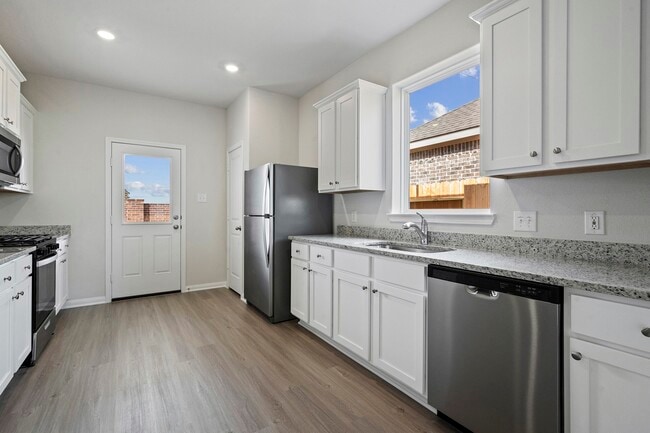 Photo - 8930 Ice Quartz Dr