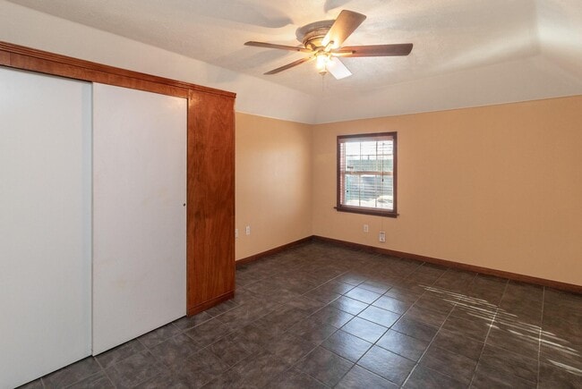 Photo - 8004 Mendez St
