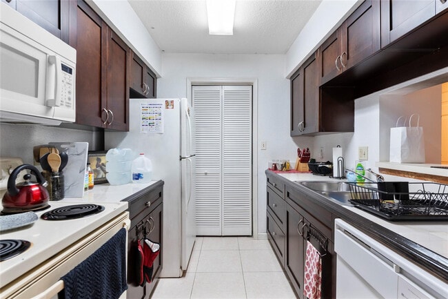 Photo - 755 Riverside Dr Unit 1326