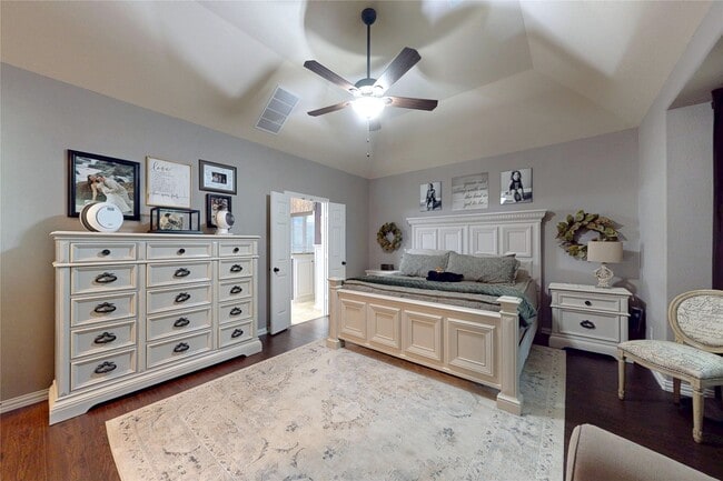 Building Photo - 25003 Stratton Meadows Dr