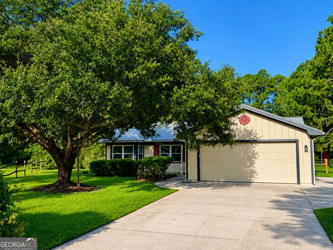 Building Photo - 212 Muskogee Ct