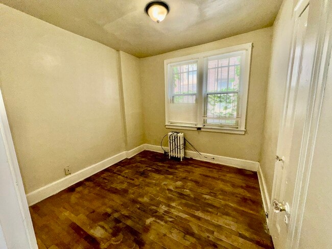 Photo - 2681 Pasadena St Unit 1 lower