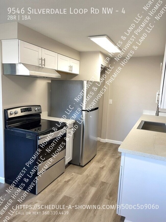 Building Photo - 9546 Silverdale Loop Rd NW Unit 4