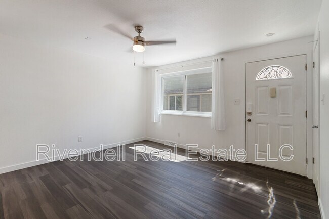 Photo - 1155 S Fairplay Cir