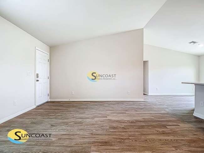 Photo - 15720 SW 35th Court Rd