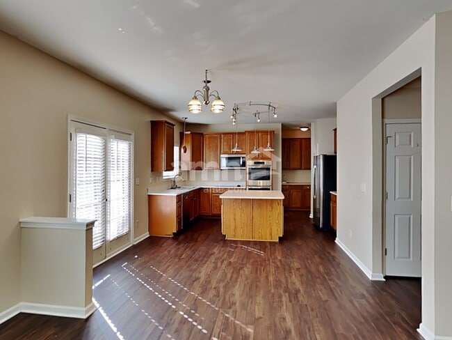 Photo - 105 Riverfront Pky