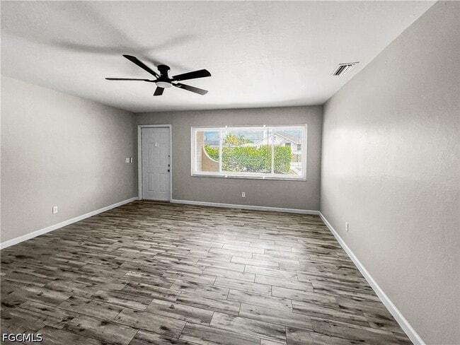 Photo - 18660 Miami Blvd