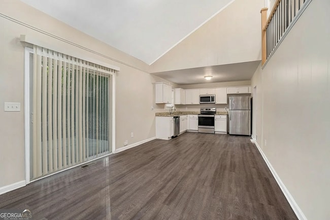 Photo - Room in House on Granada Pl