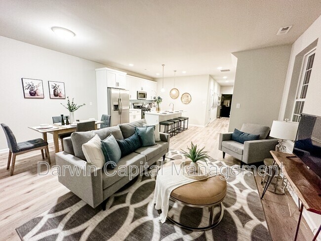 Photo - 385 N Tuckahoe Rd Unit 6 - 997