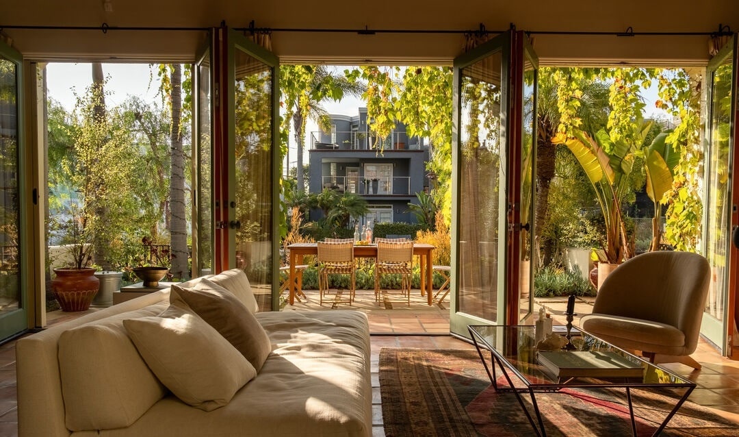 Photo - 416 Carroll Canal