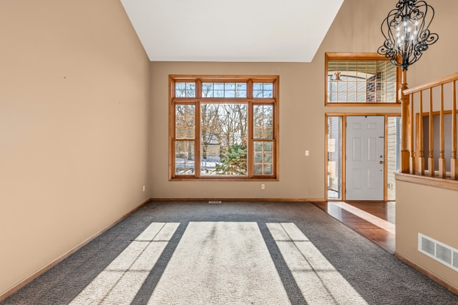 Photo - 1517 Covington Ln