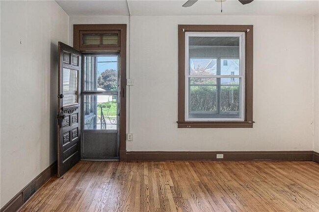 Photo - 4727 5th Ave