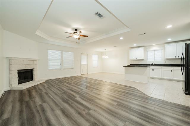 Photo - 122 Feverbush Dr