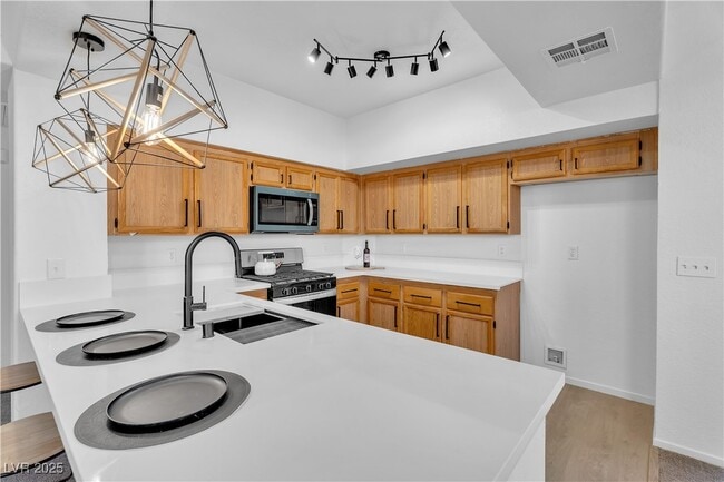 Photo - 7709 Himalayas Ave Unidad 201