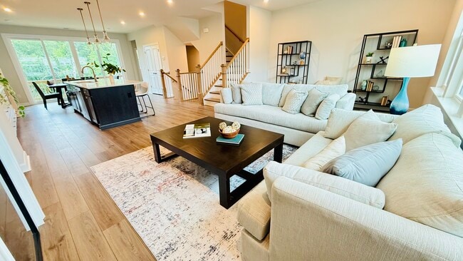 Photo - 4720 Cypress Tree Ln