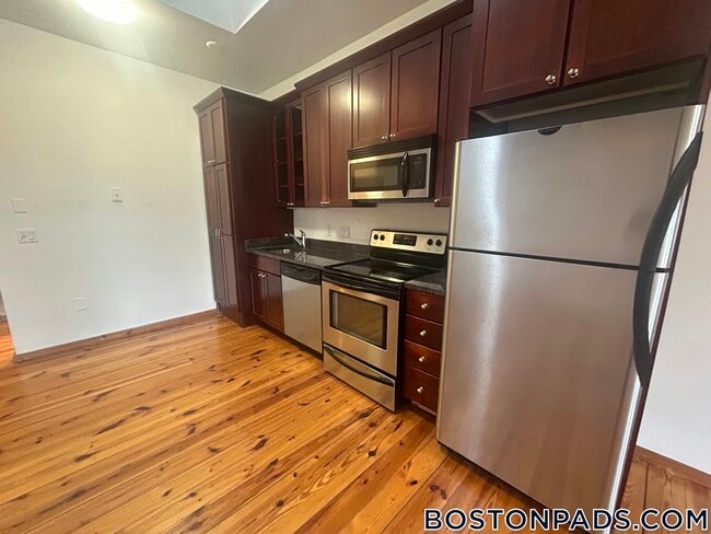 Photo - 600 Columbia Rd Unit 27